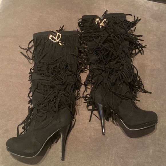 Women’s Black Fringed Tassel Faux Suede HighHeel KneeHigh Boot Size 41 (10.5 US) - Picture 1 of 14